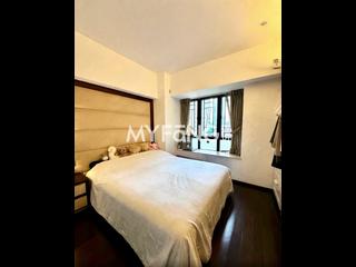 Mid Levels Central - Robinson Heights 05