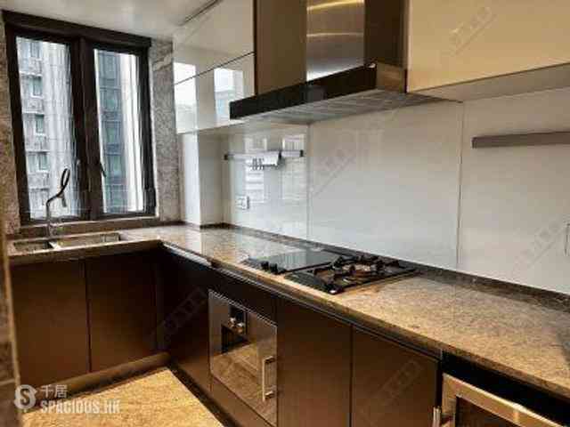 Wong Chuk Hang - The Southside Phase 3B Blue Coast Tower 2A 02
