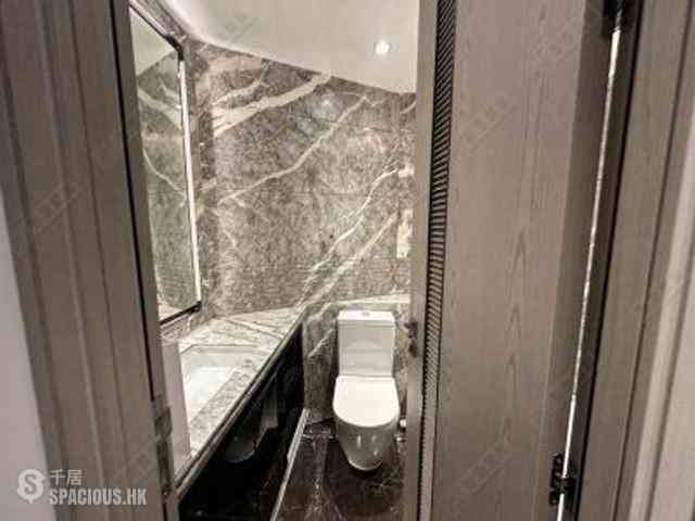 Wong Chuk Hang - The Southside Phase 3B Blue Coast Tower 2A 09