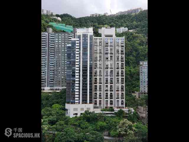 Mid Levels Central - May Tower Block 1 02
