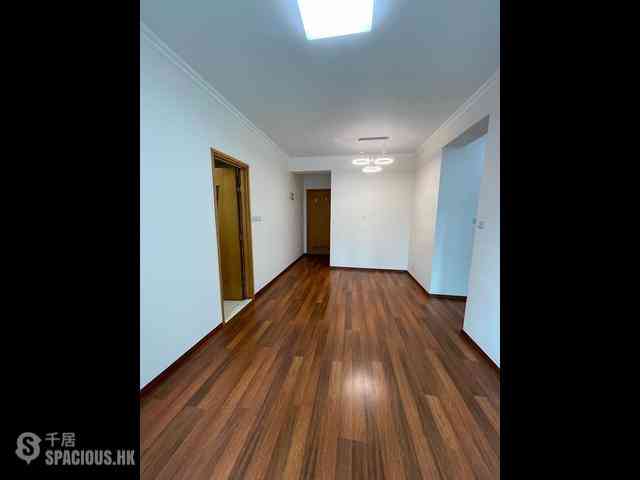 Wan Chai - 1, Star Street 01