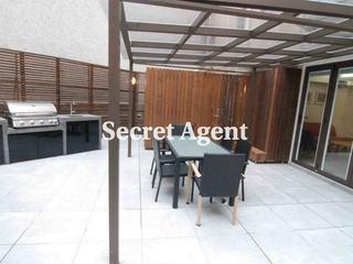 Sai Ying Pun - Golden Phoenix Court 02