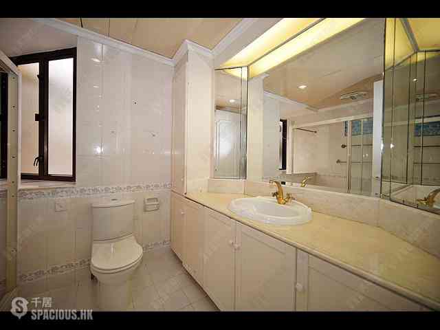 Repulse Bay - South Bay Towers 05