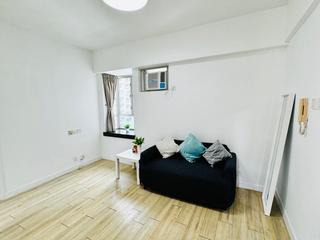 Mid Levels Central - Windsor Court 02