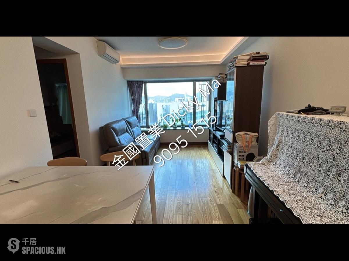 West Kowloon - Sorrento 01