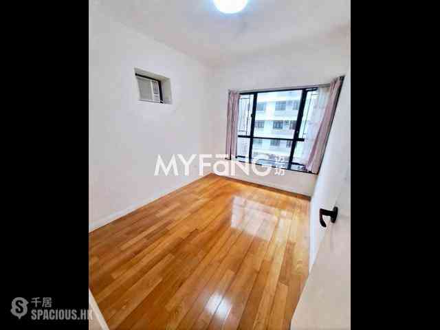 Mid Levels Central - The Grand Panorama 02