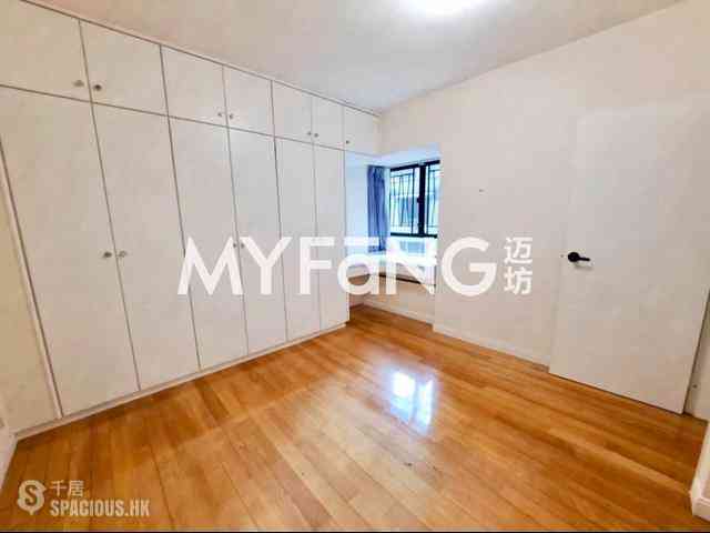 Mid Levels Central - The Grand Panorama 05