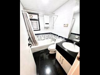 Mid Levels Central - The Grand Panorama 11