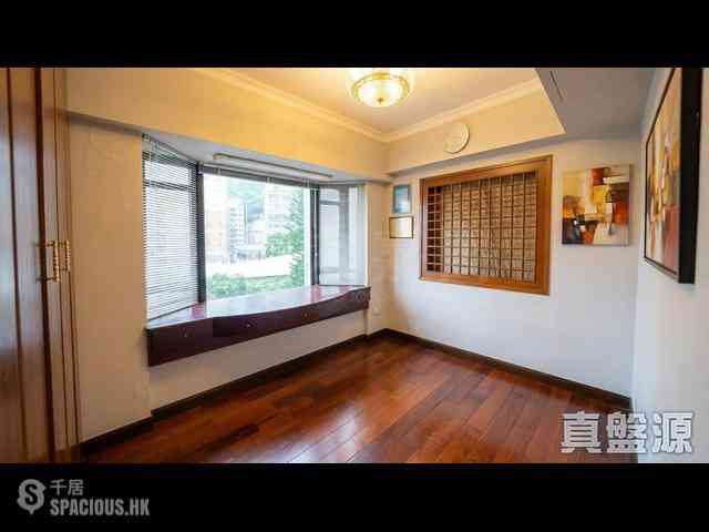 Cheung Sha Wan - Monte Carlton Block 3 02