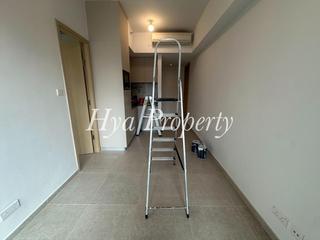 Sai Ying Pun - No.8 Hing Hon Road (Resiglow-Bonham) 10