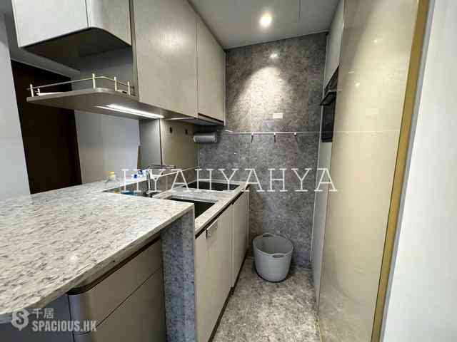 Sai Ying Pun - 15 Western Street 05