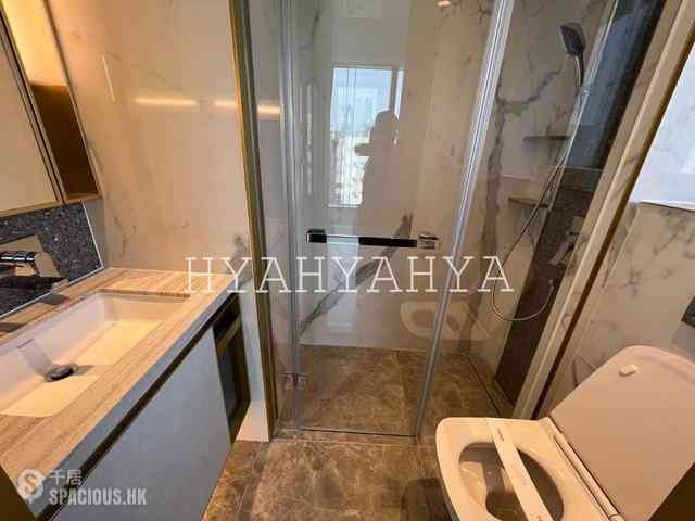 Sai Ying Pun - 15 Western Street 07