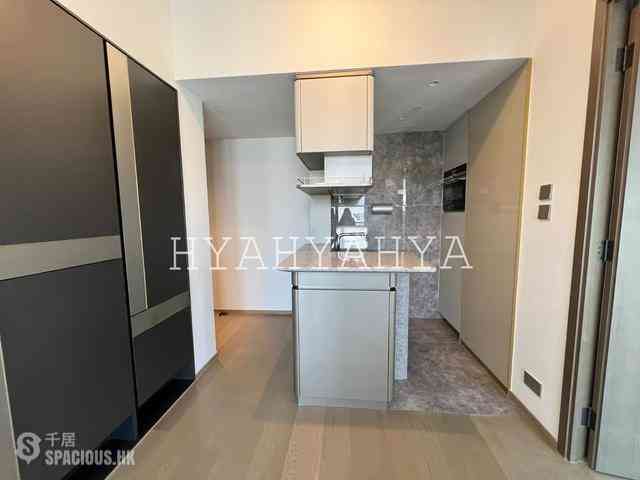 Sai Ying Pun - 15 Western Street 10
