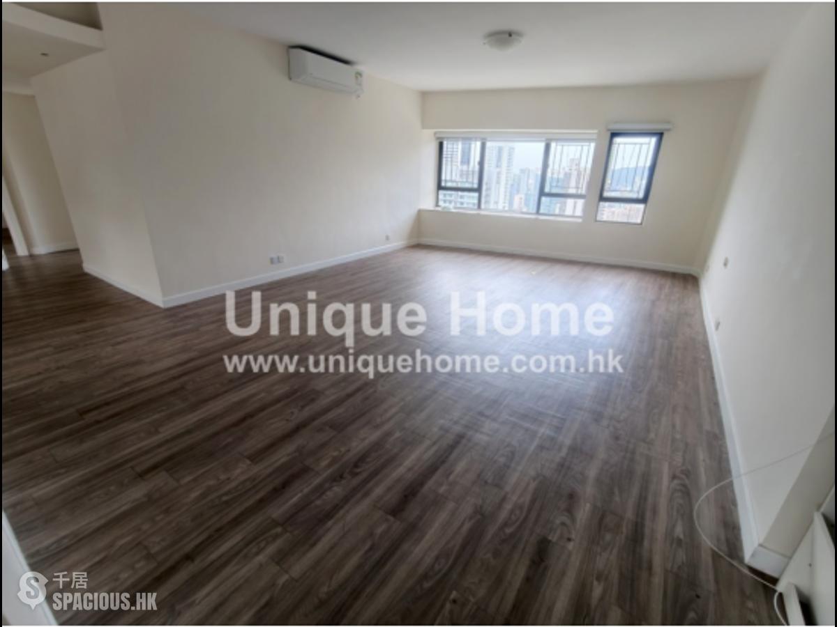 Mid Levels Central - Birchwood Place 01