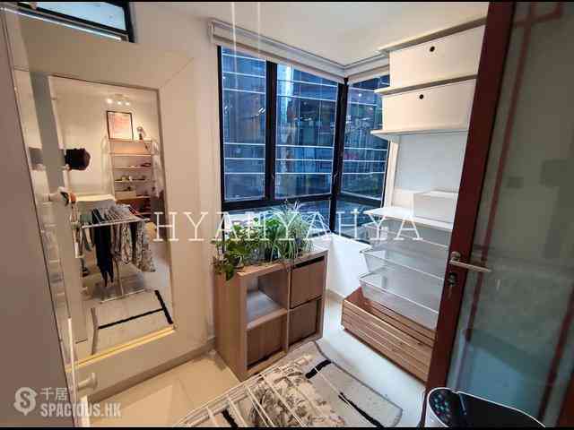 Soho - Lilian Court 05