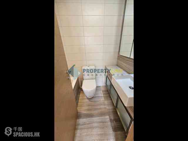 Sai Ying Pun - Island Crest 11