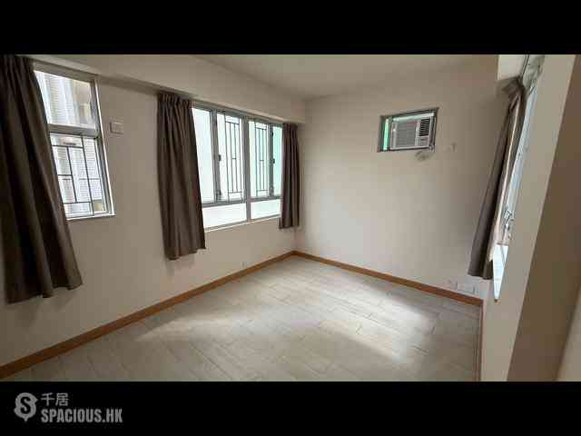 Mid Levels Central - Sherwood Court 02