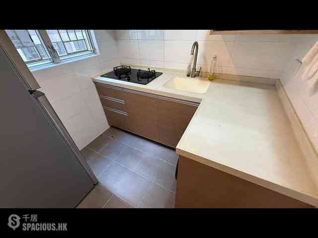 Mid Levels Central - Sherwood Court 04