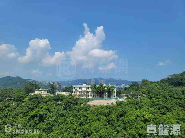 Shau Kei Wan - Island Garden Block 2 02