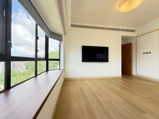 Mid Levels East - Bowen Place 13