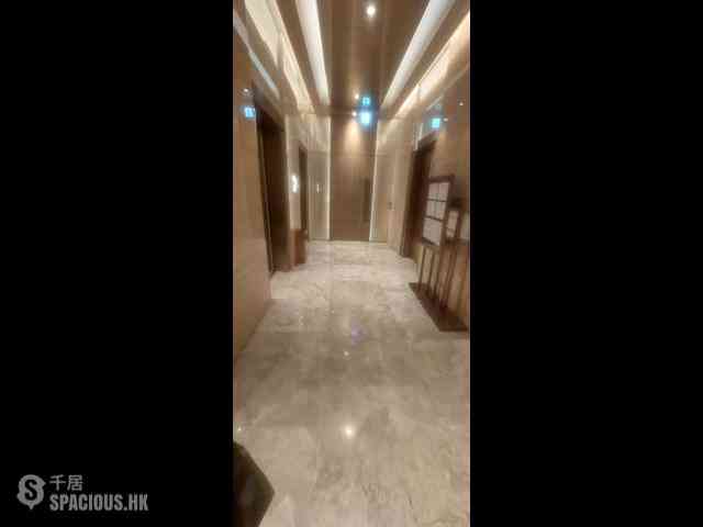 Shau Kei Wan - Island Garden Block 1 04
