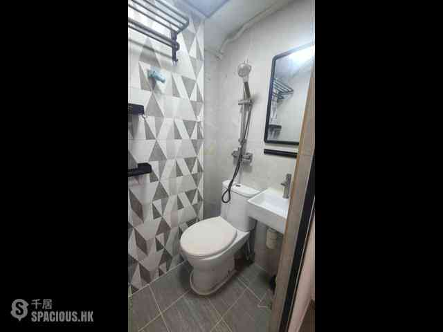 West Kowloon - Man Wah Building 05