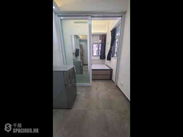 West Kowloon - Man Wah Building 03