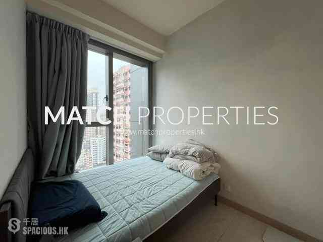 Sai Ying Pun - King's Hill 05