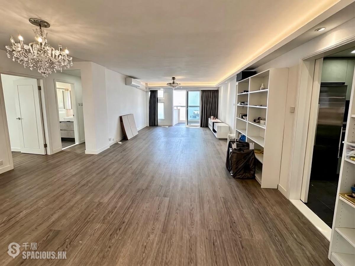 Pok Fu Lam - Baguio Villa Block 36 01