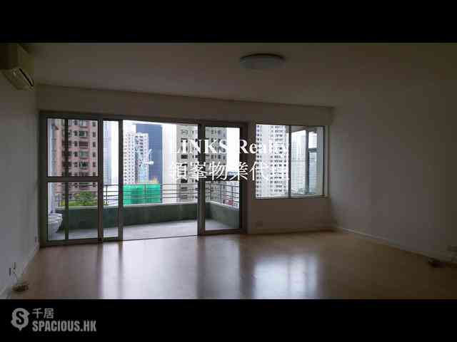 Mid Levels Central - Brewin Court 05