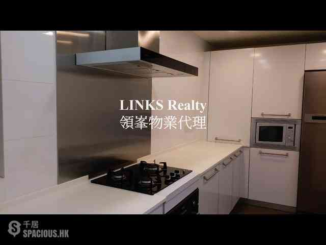 Mid Levels Central - Brewin Court 11
