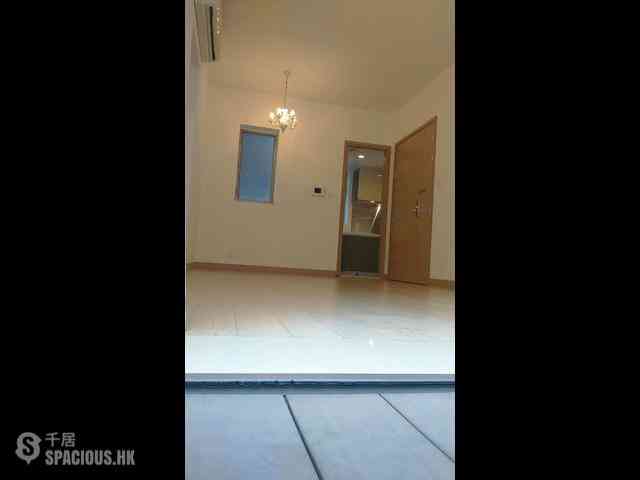 Sai Ying Pun - Island Crest Block 1 05