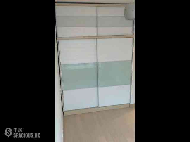 Sai Ying Pun - Island Crest Block 1 07