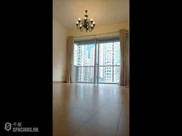 Sai Ying Pun - Island Crest Block 1 08