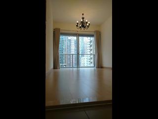 Sai Ying Pun - Island Crest Block 1 09