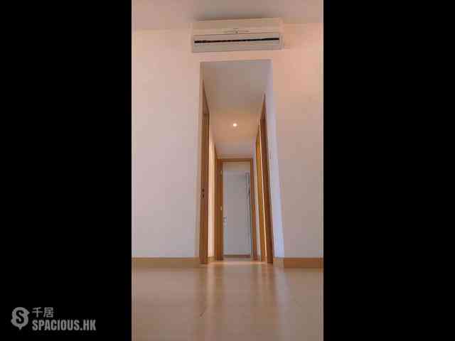 Sai Ying Pun - Island Crest Block 1 12