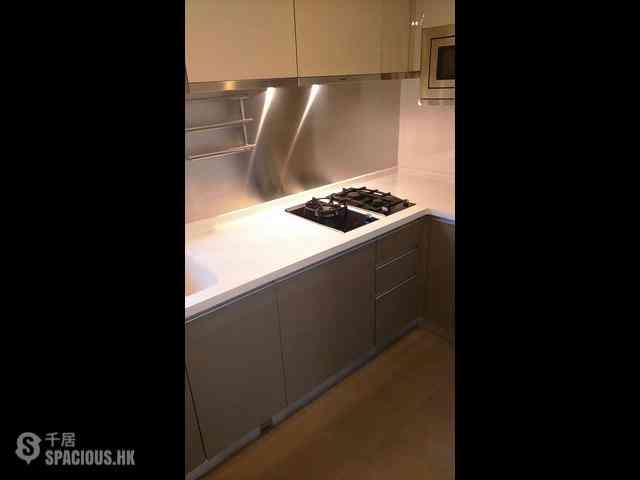 Sai Ying Pun - Island Crest Block 1 18