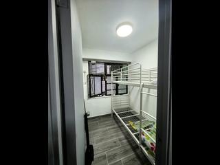 Shek Tong Tsui - Wing Ga Building 02