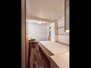 Wan Chai - Phoenix Court Block 2 04