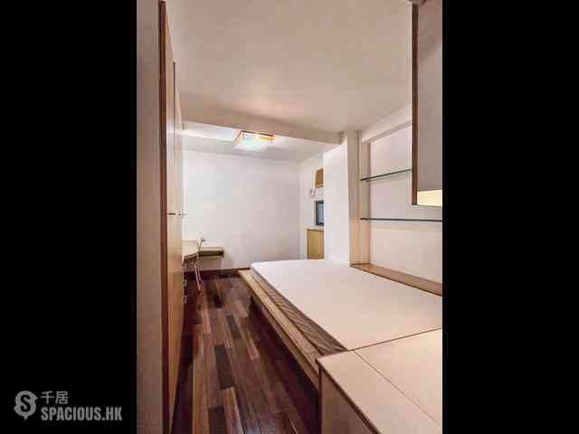 Wan Chai - Phoenix Court Block 2 04