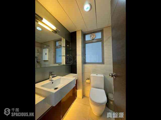 Sai Wan Ho - Grand Promenade Block 2 04