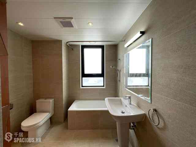 Happy Valley - Broadwood Park 14