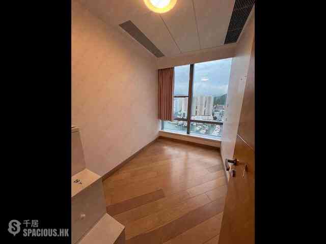 Wong Chuk Hang - Marinella 09