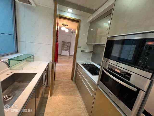 Wong Chuk Hang - Marinella 11