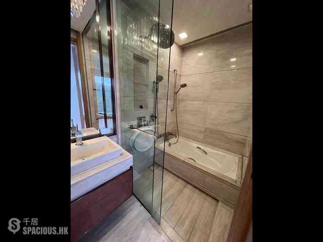 Wong Chuk Hang - Marinella 12