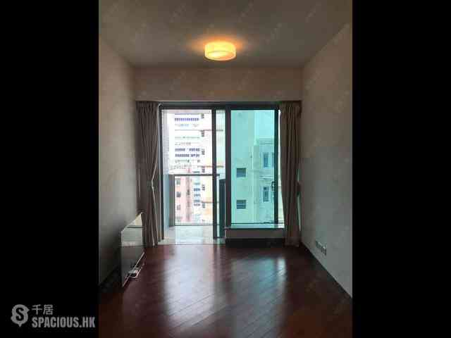Wan Chai - The Avenue Phase 1 Block 5 03