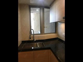 Wan Chai - The Avenue Phase 1 Block 5 04