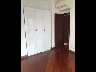 Wan Chai - The Avenue Phase 1 Block 5 05