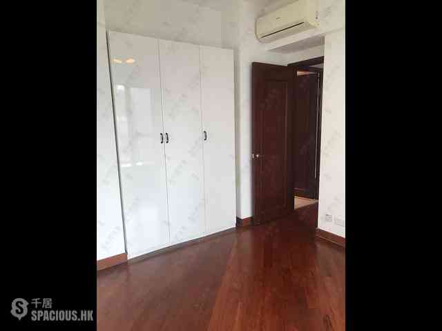 Wan Chai - The Avenue Phase 1 Block 5 05