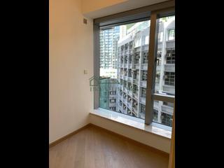 Sai Ying Pun - 63, Pokfulam 04